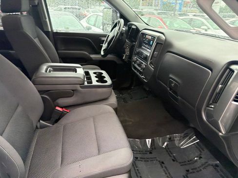 Used 2018 Chevrolet Silverado 1500 LT w/ All Star Edition AWD/4WD image 9