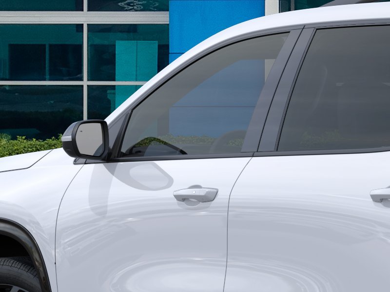 New 2027 Chevrolet Traverse RS w/ LPO, Floor Liner Package FWD image 12
