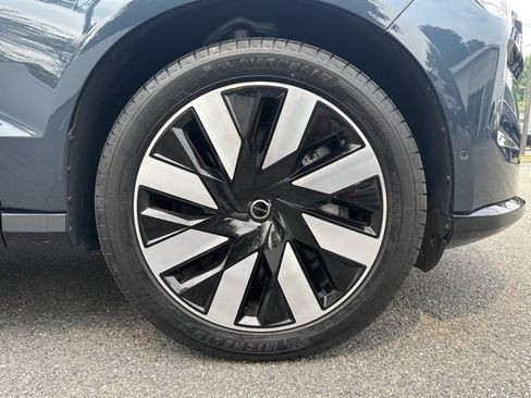 New 2025 Volvo EX90 Ultra image 8