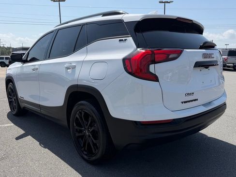 Used 2021 GMC Terrain SLT w/ Elevation Edition FWD image 5