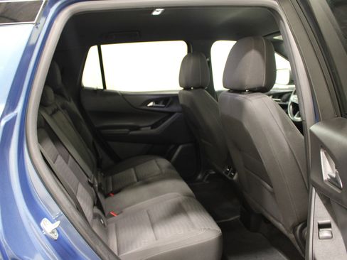 Used 2025 Chevrolet Equinox LT image 21