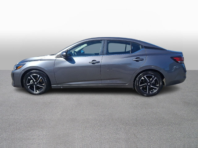 Used 2025 Nissan Sentra SV FWD image 7