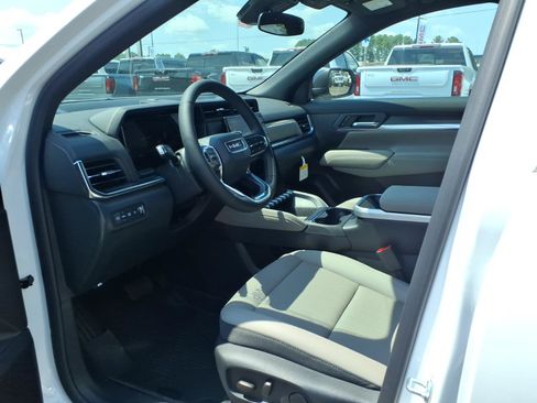 New 2027 GMC Terrain Elevation w/ Elevation Premium Package FWD image 20