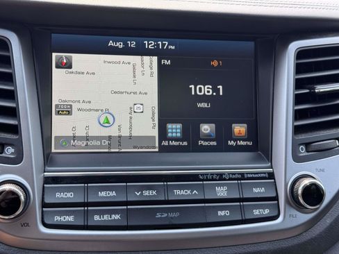 Used 2017 Hyundai Tucson Limited AWD/4WD image 24