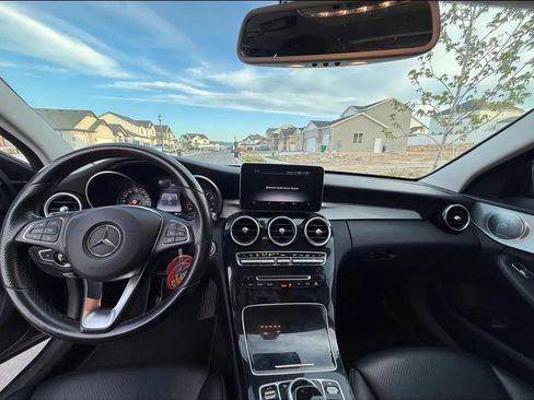 Used 2015 Mercedes-Benz C 300 4MATIC Sedan image 16