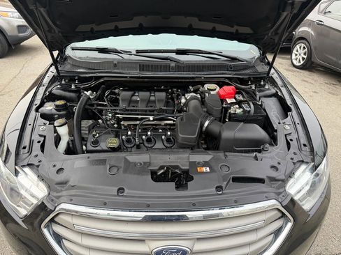 Used 2018 Ford Taurus SEL w/ Equipment Group 201A image 26