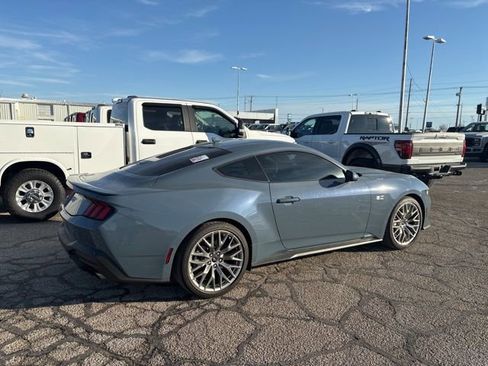 Used 2024 Ford Mustang GT Premium image 4