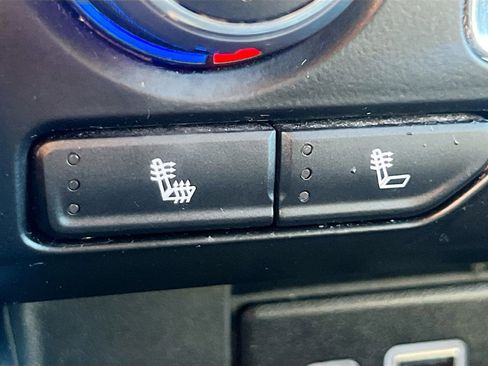 Used 2024 Chevrolet Suburban LT image 21