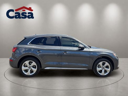 Used 2024 Audi Q5 2.0T Premium Plus w/ Premium Plus Package AWD/4WD image 6