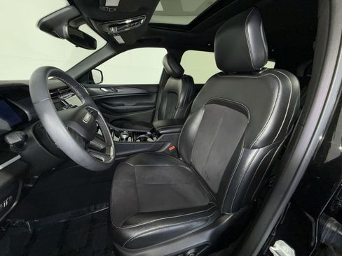 Used 2023 Jeep Grand Cherokee L Laredo AWD/4WD image 13