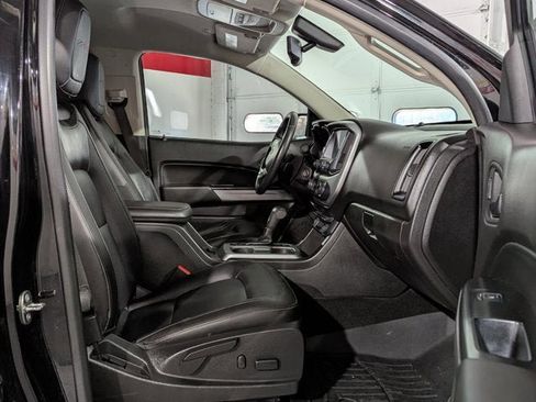 Used 2018 Chevrolet Colorado ZR2 w/ ZR2 Midnight Special Edition image 22