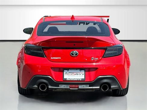 Used 2023 Toyota GR86 Premium image 6