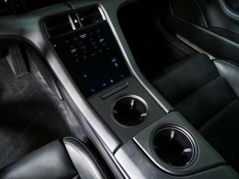 Certified 2020 Porsche Taycan 4S w/ Premium Package AWD/4WD image 21