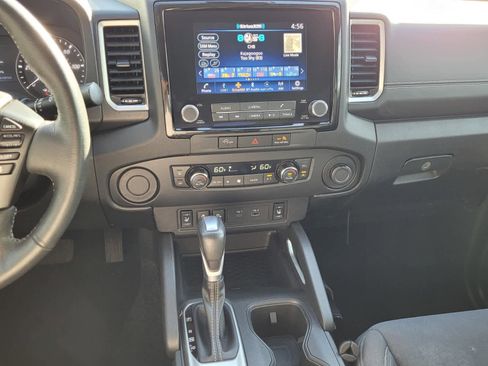 Used 2023 Nissan Frontier SV w/ SV Convenience Package image 8