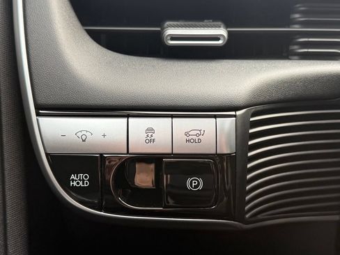 Certified 2024 Hyundai Ioniq 5 Limited AWD/4WD image 37