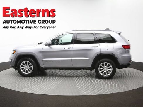 Used 2021 Jeep Grand Cherokee Laredo w/ Security & Convenience Group AWD/4WD image 63