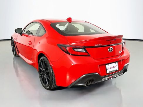 Used 2025 Toyota GR86 Premium RWD image 9