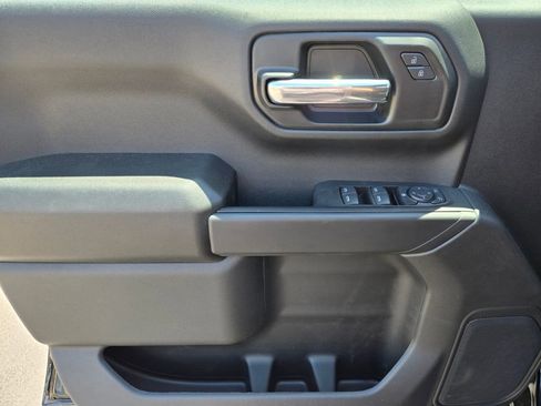 New 2026 Chevrolet Silverado 1500 Custom Trail Boss AWD/4WD image 9