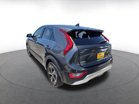 Used 2026 Kia Niro LX FWD image 4