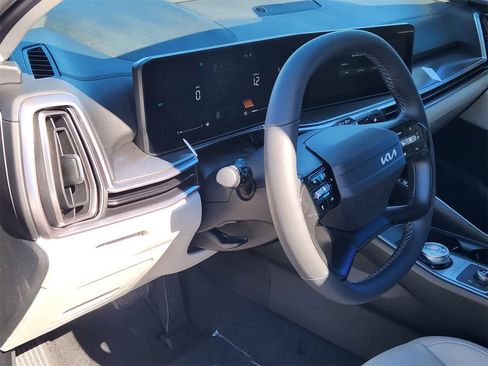 New 2026 Kia Sorento EX image 9