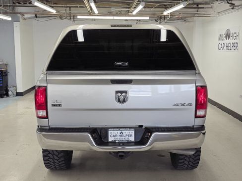Used 2019 RAM 1500 Classic SLT AWD/4WD image 13