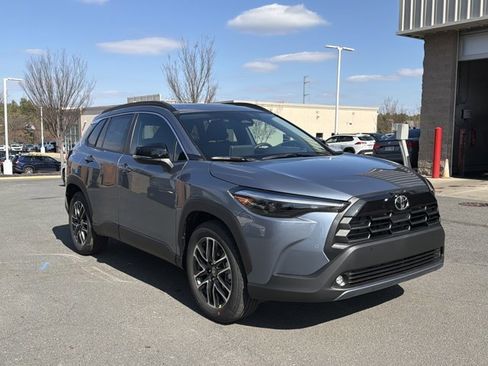 New 2026 Toyota Corolla Cross XLE image 3