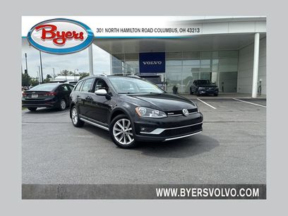 Used 2017 Volkswagen Golf Alltrack S