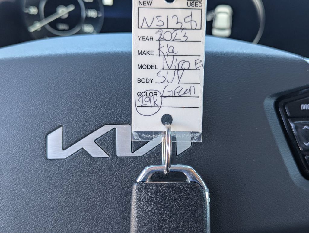 Used 2023 Kia Niro Wind FWD image 37