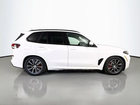 New 2026 BMW X5 xDrive50e w/ M Sport Package image 8