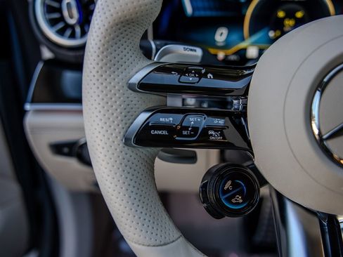 Used 2022 Mercedes-Benz AMG GT 53 image 6