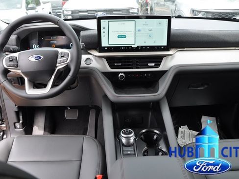 New 2026 Ford Explorer Active w/ Active Comfort Package RWD image 12