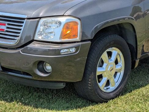 Used 2007 GMC Envoy SLE RWD image 9