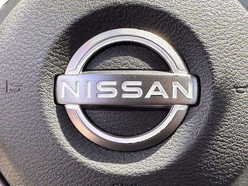 Used 2025 Nissan Sentra SV FWD image 24