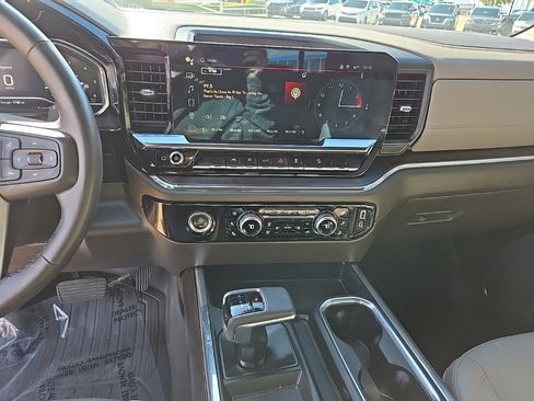 Used 2023 GMC Sierra 1500 SLT w/ SLT Premium Package image 31