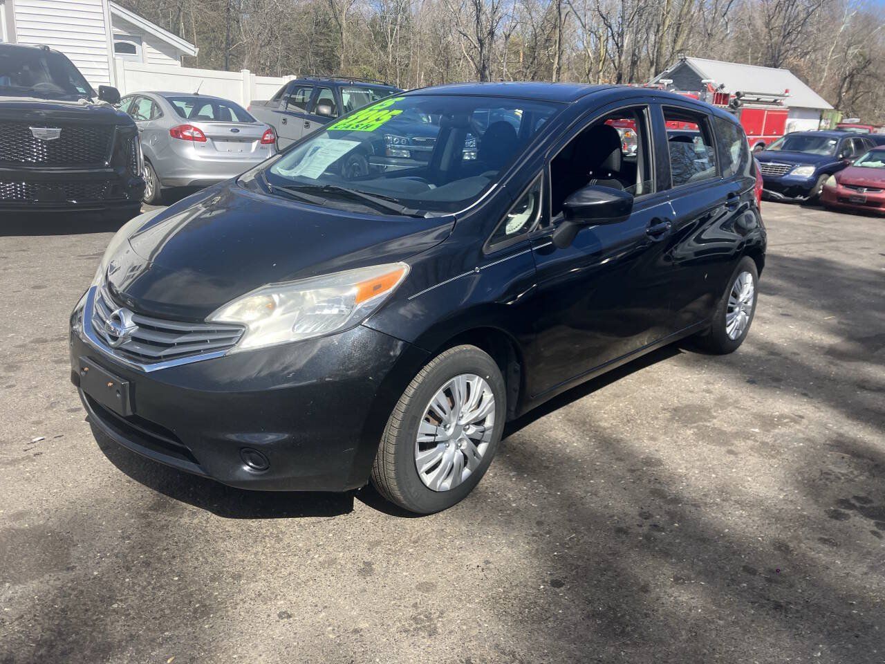 Used 2015 Nissan Versa Note SV FWD image 3