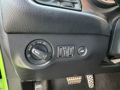 Used 2015 Dodge Challenger R/T Plus image 24