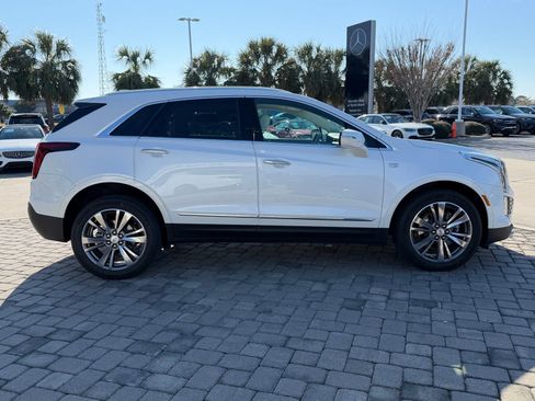 Used 2021 Cadillac XT5 Premium Luxury image 10