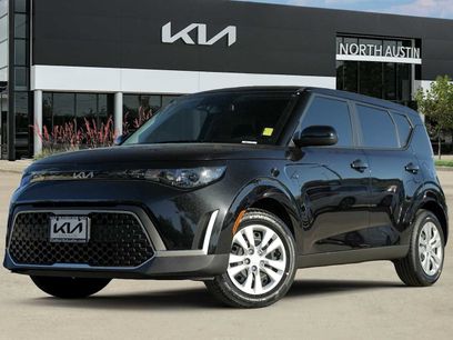 Used 2025 Kia Soul LX