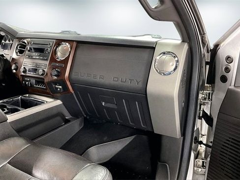 Used 2011 Ford F250 Lariat w/ Snow Plow Prep Pkg image 25