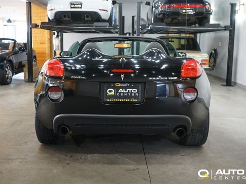 Used 2008 Pontiac Solstice GXP RWD image 5