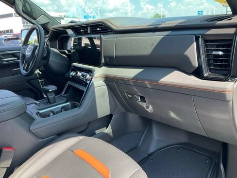 Used 2026 GMC Sierra 1500 AT4 w/ AT4 Premium Package AWD/4WD image 23
