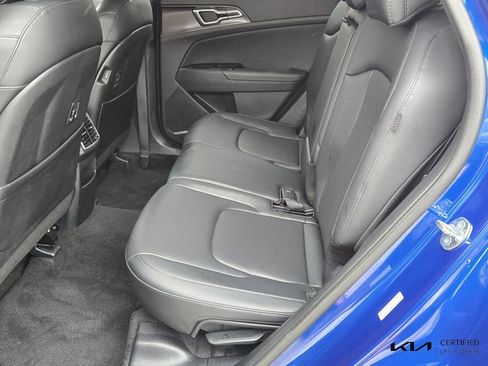 Certified 2025 Kia Sportage EX image 12
