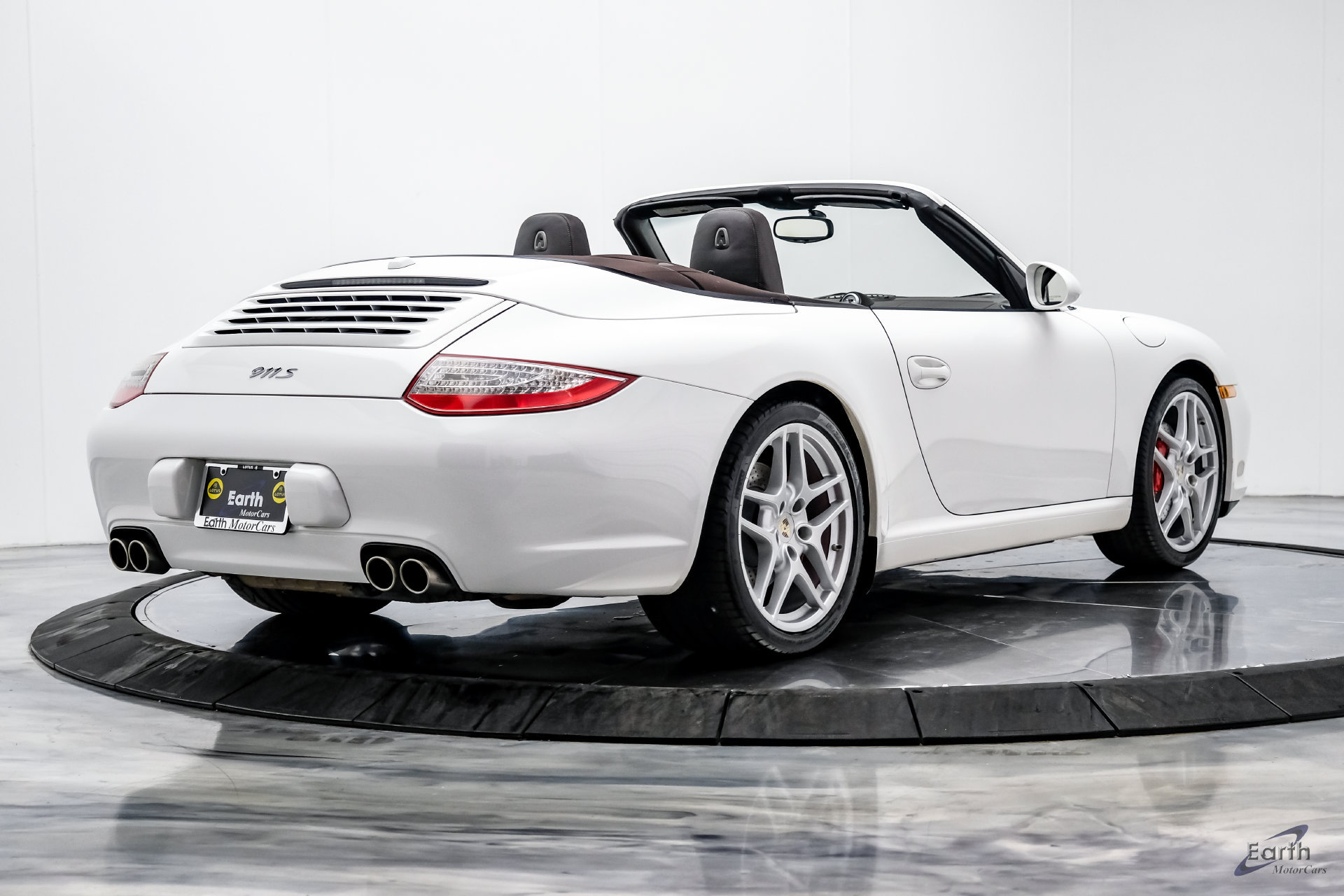 Used 2011 Porsche 911 Carrera S RWD image 20