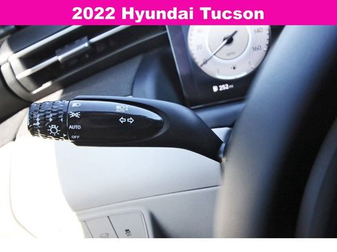Used 2022 Hyundai Tucson SEL w/ Convenience Package image 19