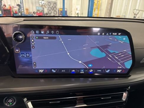 New 2026 Chevrolet Traverse LT FWD image 3
