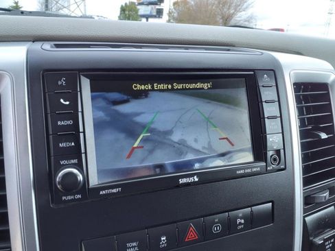 Used 2012 RAM 1500 Big Horn w/ Luxury Group image 23