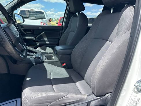 Used 2024 Toyota Tacoma SR5 AWD/4WD image 6