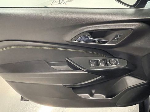 Used 2024 Chevrolet Trax ACTIV image 18