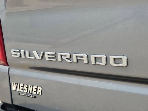 Certified 2021 Chevrolet Silverado 1500 Custom image 26