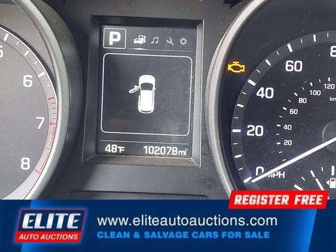 Used 2018 Hyundai Santa Fe Sport w/ 2.4L Value Package 02 image 29